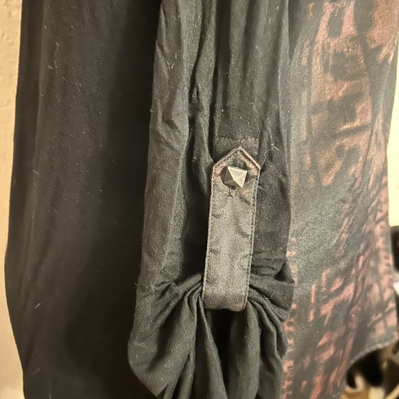 Rock & Republic Elegant Black and Brown Top - Picture 3 of 6